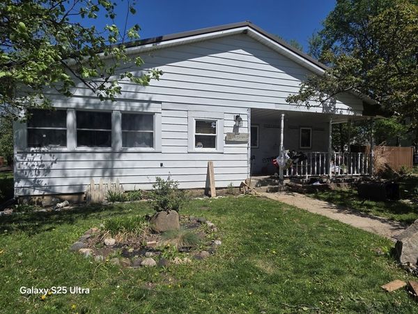 405 Marion Street , Warsaw, IL 62379
