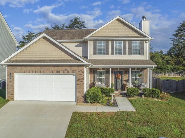 1147 Sky Top Lane, Powell, TN 37849