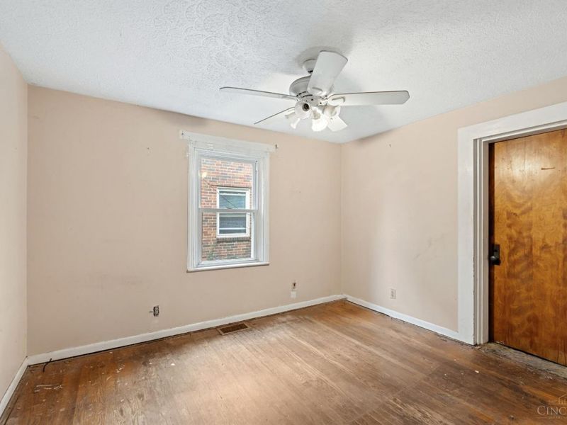 5204 Lillian Drive, Cincinnati, OH 45237 Photo 14