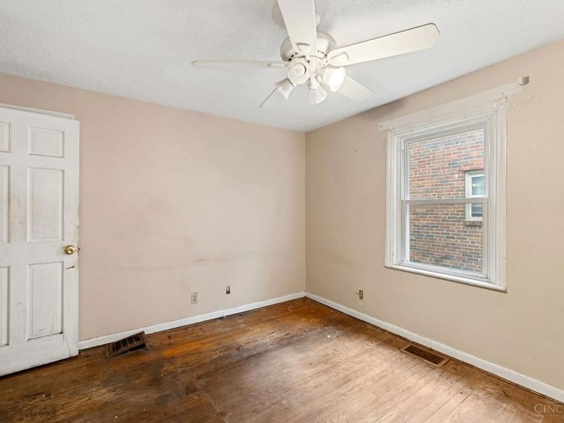 5204 Lillian Drive, Cincinnati, OH 45237 Photo 15