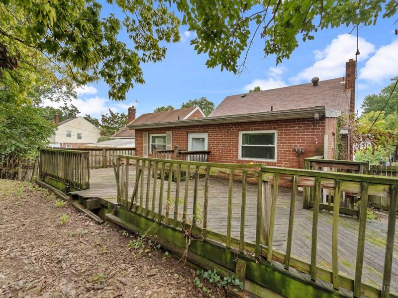 5204 Lillian Drive, Cincinnati, OH 45237 Photo 22