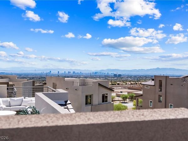 11568 Midnight Melody Avenue, Las Vegas, NV 89138