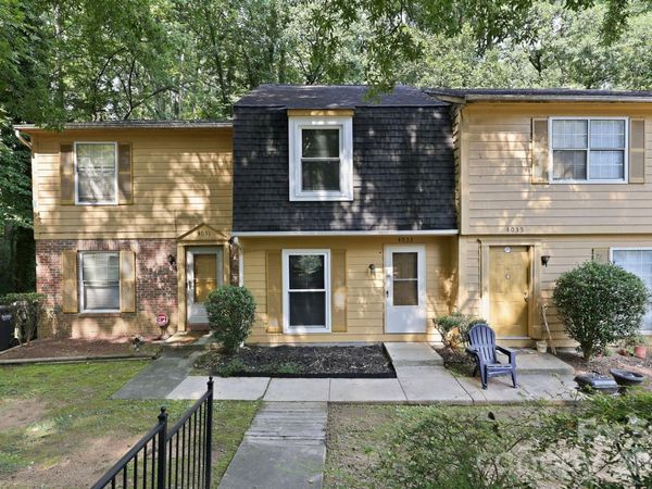 4033 Briarhill Drive , Charlotte, NC 28215