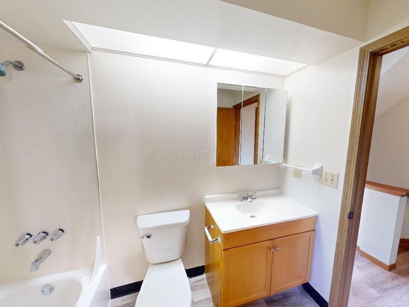 5267-5277 Brandy Oaks Lane, Columbus, OH 43220 Photo 25