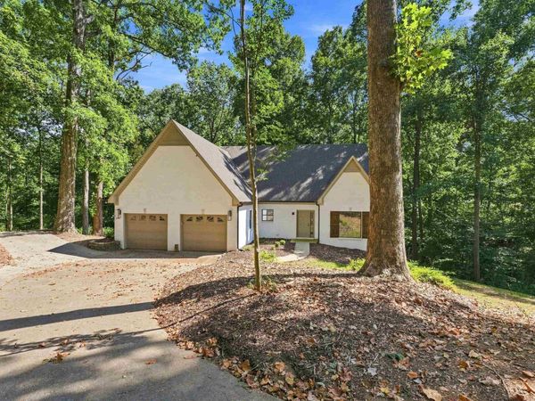 103 East Cv, Florence, AL 35634