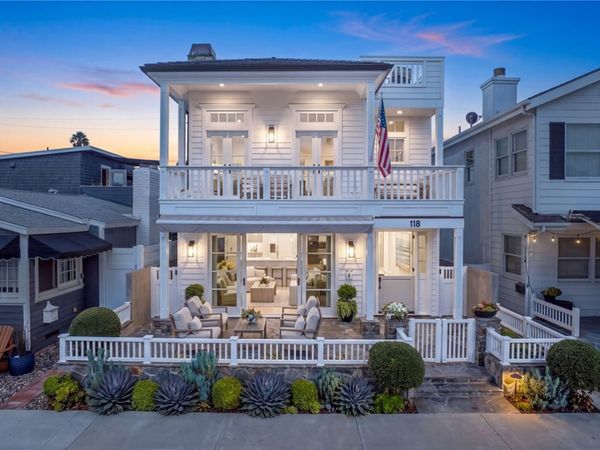 118 Sapphire, Newport Beach, CA 92662