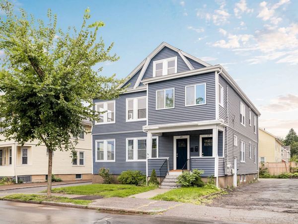 17-19 Woodrow, Unit 19, Newton, MA 02460