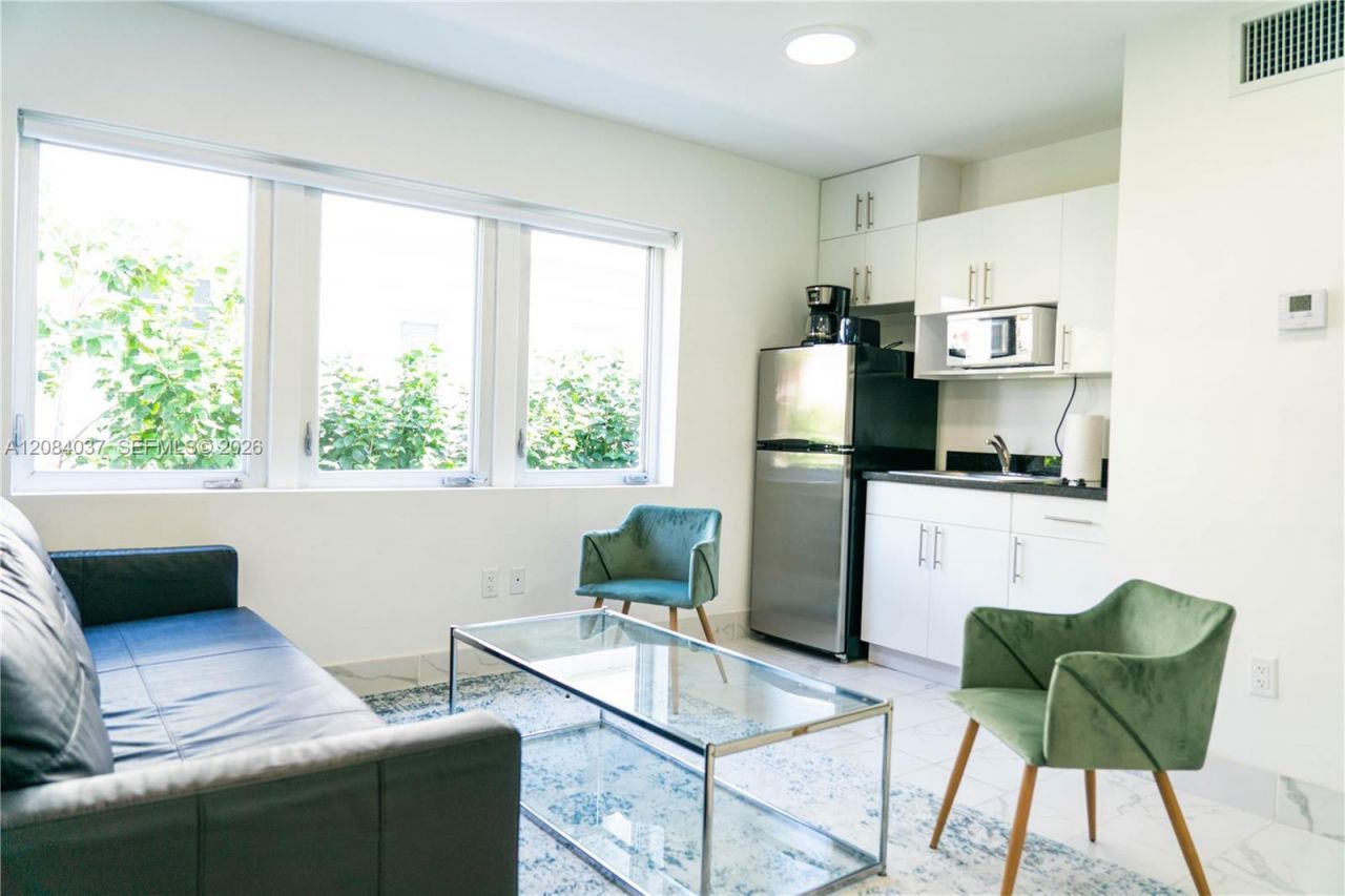 1330 15th St, Miami Beach, FL 33139 Photo