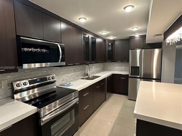 Unit 14357, Miami, FL 33183