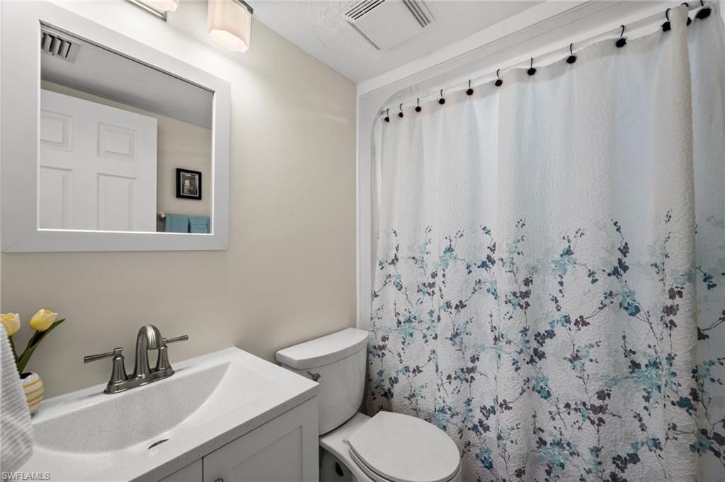 409 Gabriel Cir , Unit 1, Naples, FL 34104 Photo