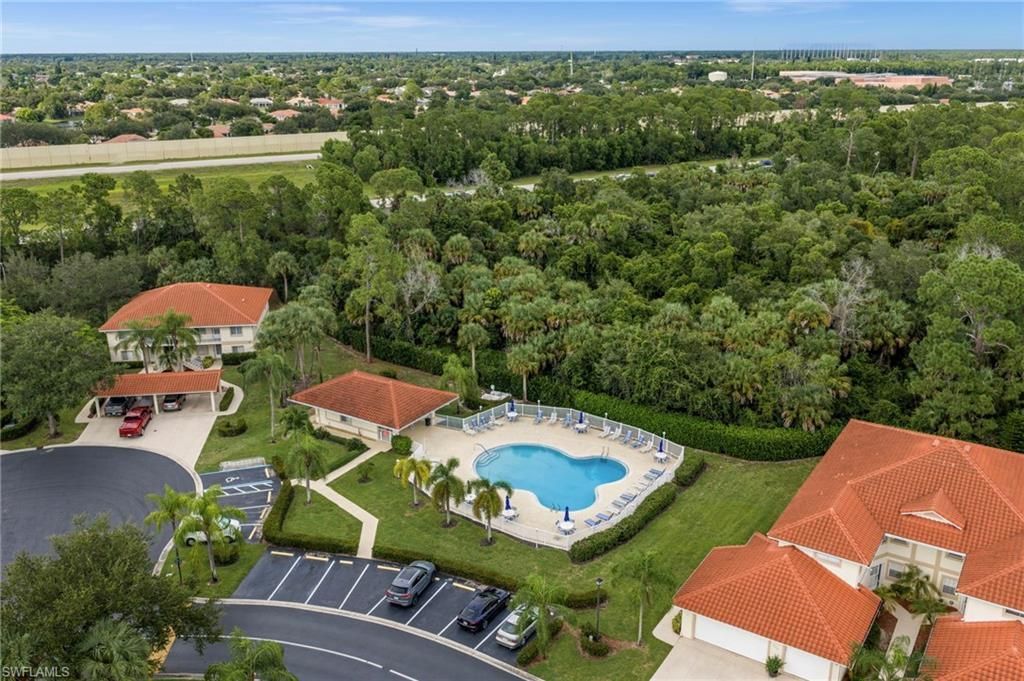 409 Gabriel Cir , Unit 1, Naples, FL 34104 Photo