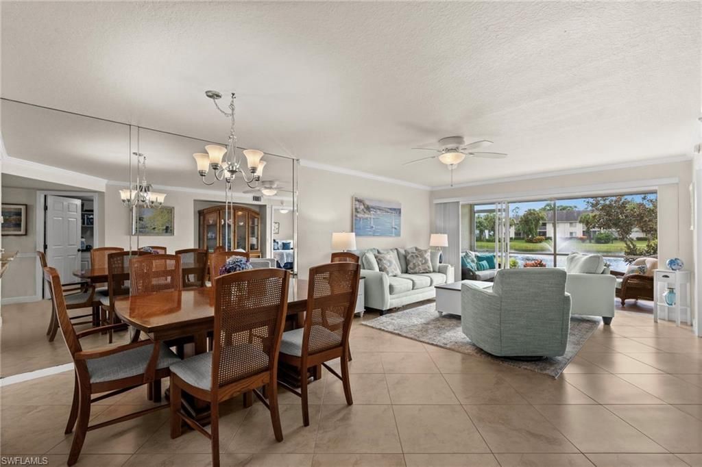 409 Gabriel Cir , Unit 1, Naples, FL 34104 Photo