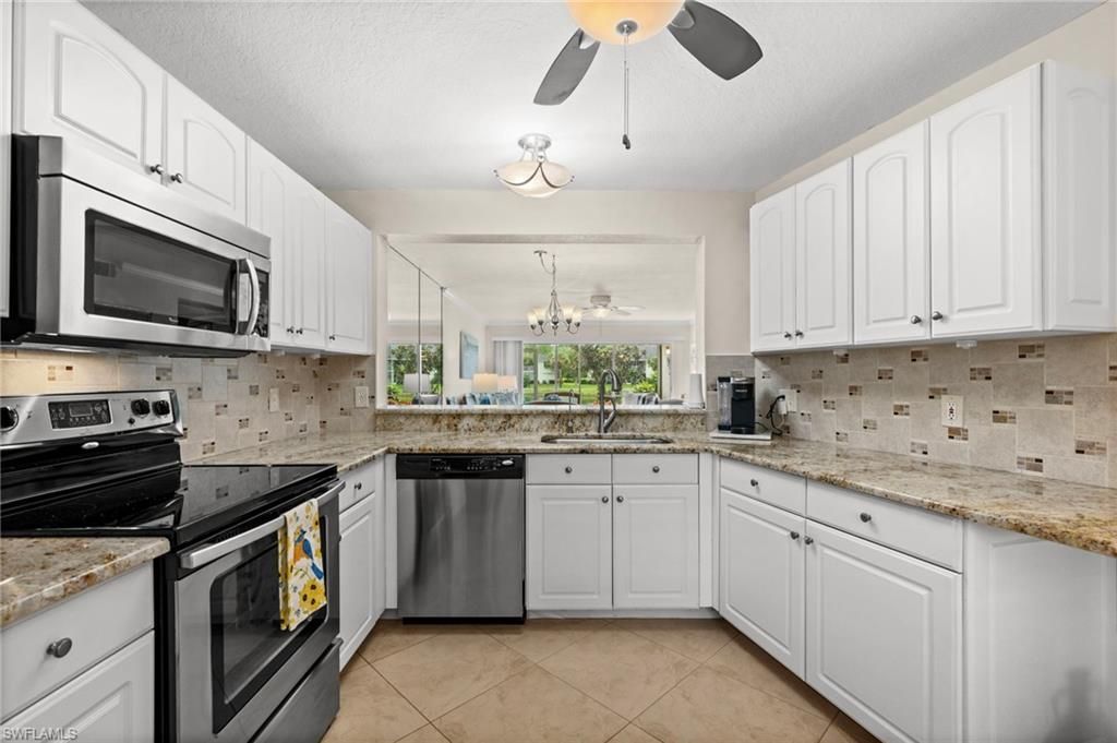 409 Gabriel Cir , Unit 1, Naples, FL 34104 Photo