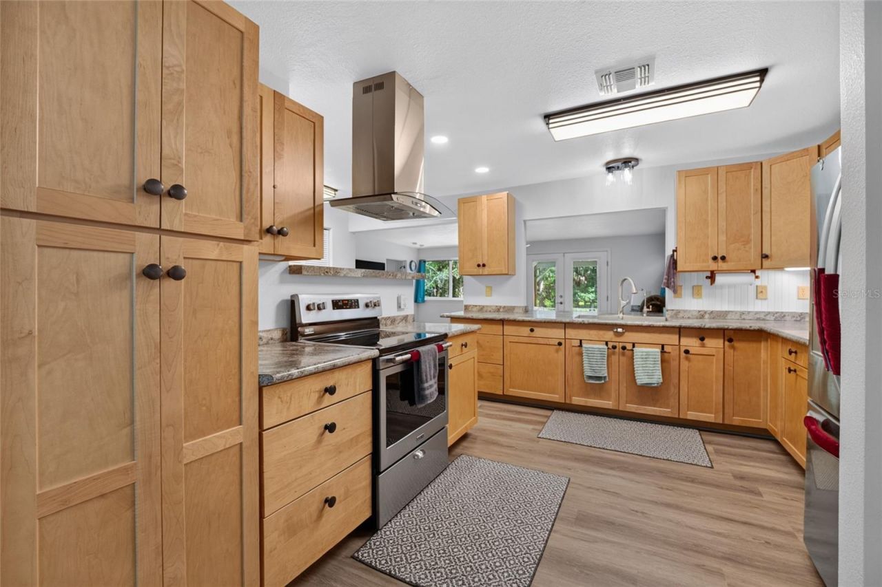 12151 NE 52nd Place Road, Silver Springs, FL 34488 Photo