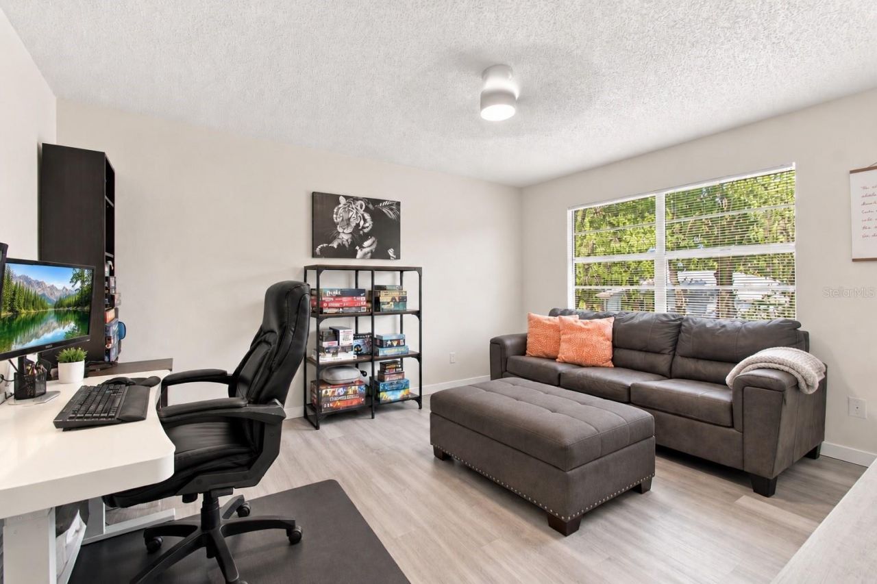 626 Forest Hills Drive, Brandon, FL 33510 Photo
