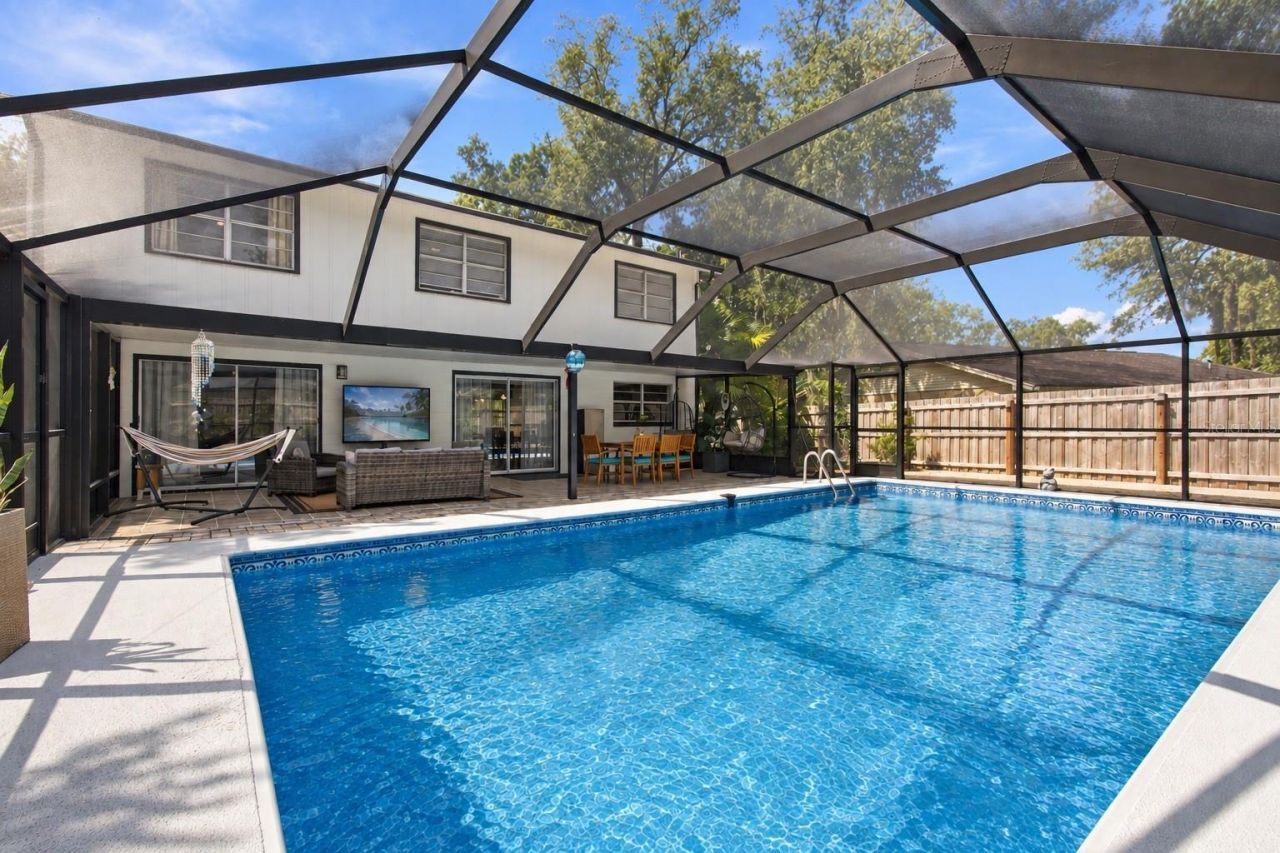 626 Forest Hills Drive, Brandon, FL 33510 Photo