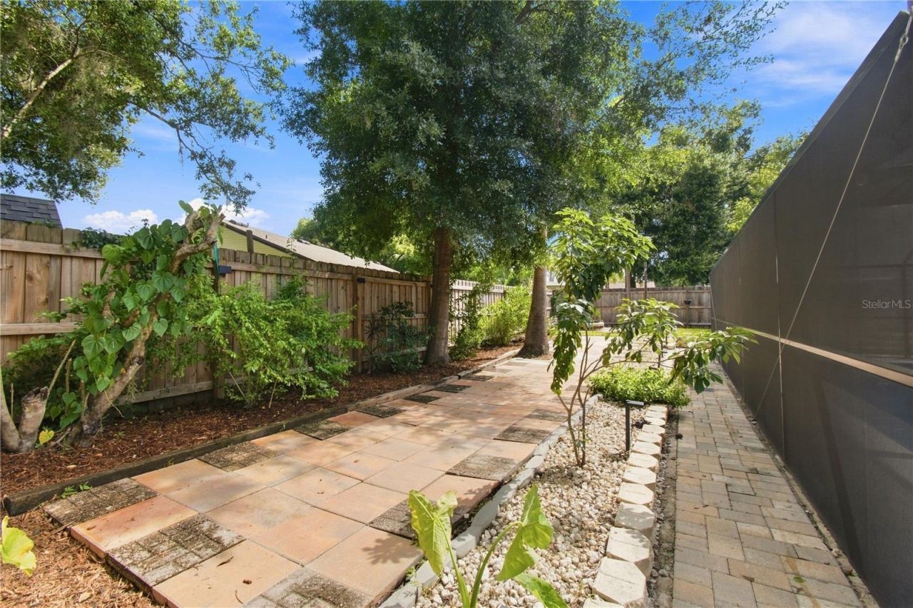 626 Forest Hills Drive, Brandon, FL 33510 Photo