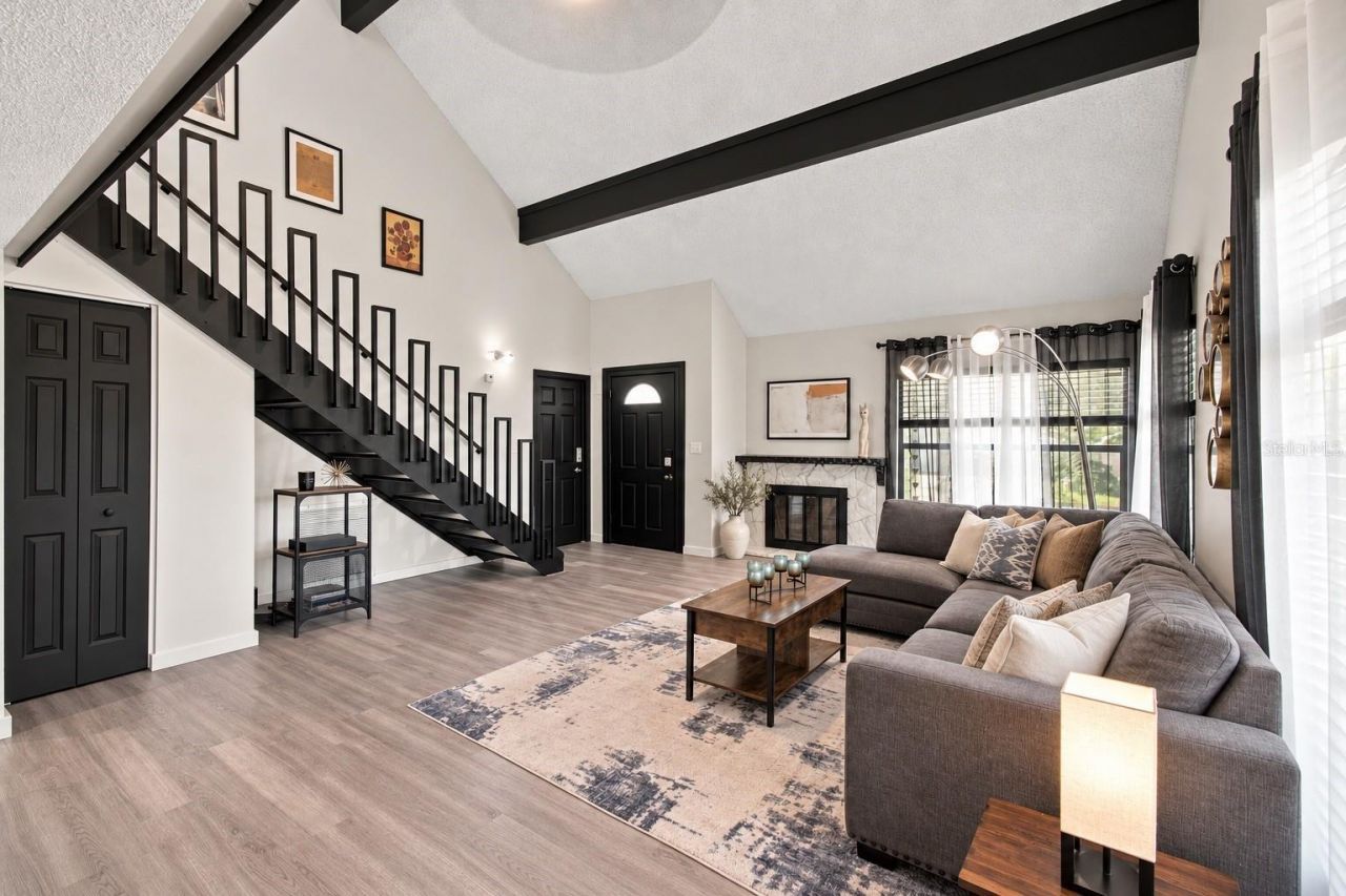 626 Forest Hills Drive, Brandon, FL 33510 Photo