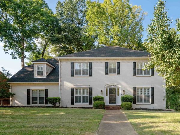 8222 DOGWOOD RD, Germantown, TN 38139