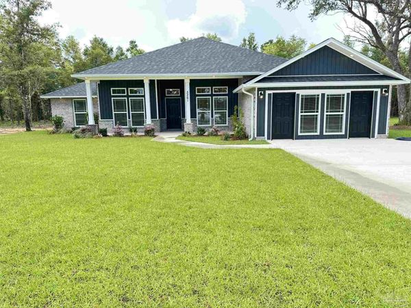 5165 Barnett Rd, Pace, FL 32571