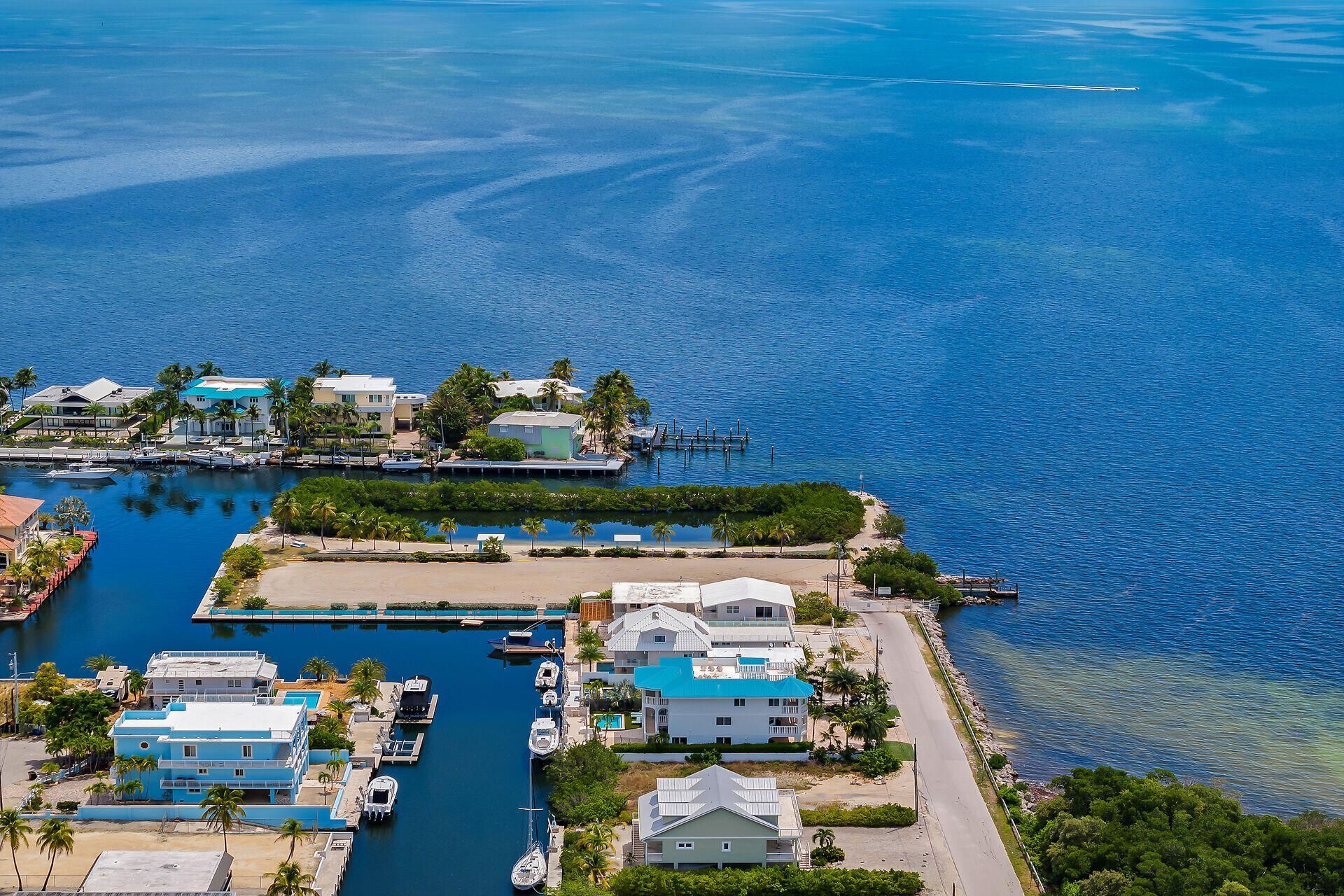 88 Marina Avenue, Key Largo, FL 33037 Photo