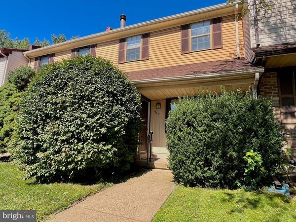 903 CLOVER PLACE , WARMINSTER, PA 18974
