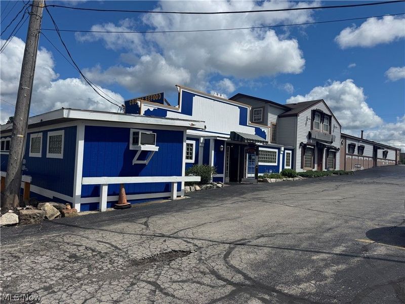 28 Jacobs Road, Youngstown, OH 44505 Photo 6