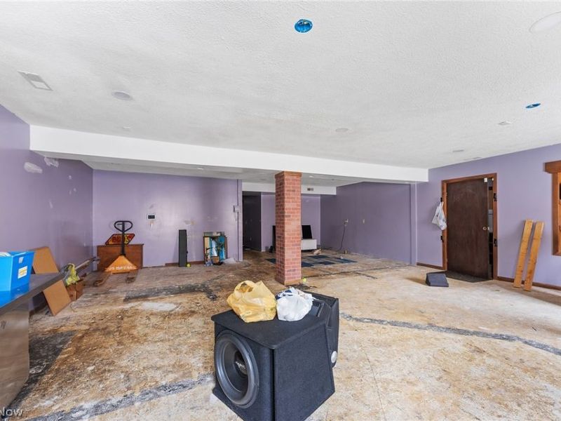 28 Jacobs Road, Youngstown, OH 44505 Photo 8