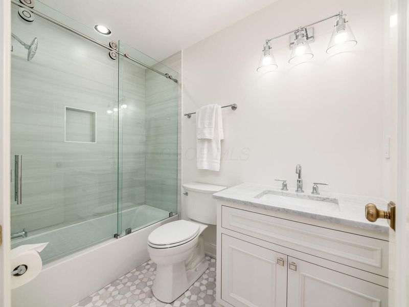 2252 Club Road, Upper Arlington, OH 43221 Photo 107