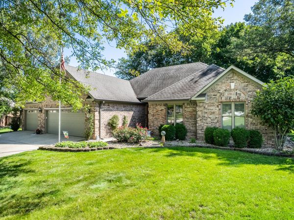 1609 Woodside Drive, Danville, IN 46122