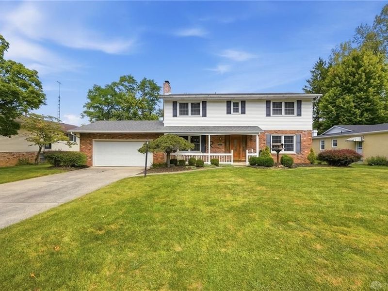742 Hartford Drive, Springfield, OH 45503 Photo 2
