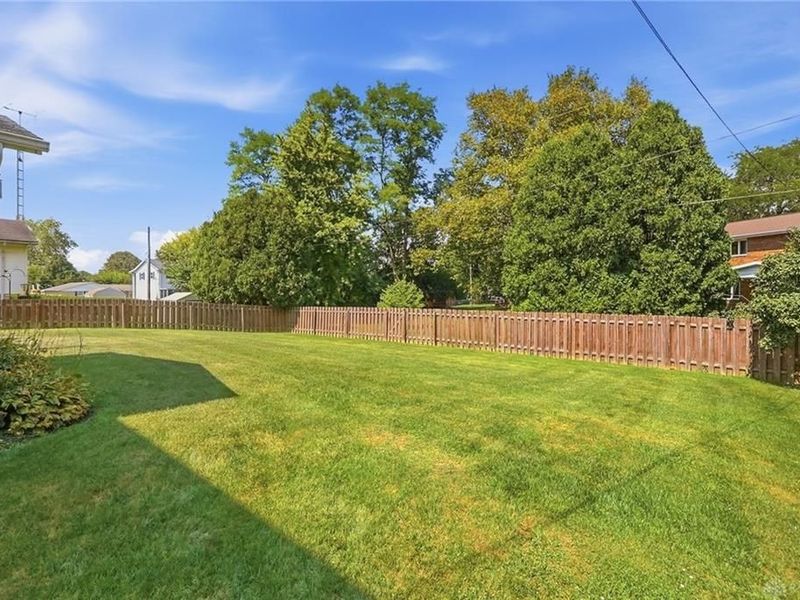 742 Hartford Drive, Springfield, OH 45503 Photo 42