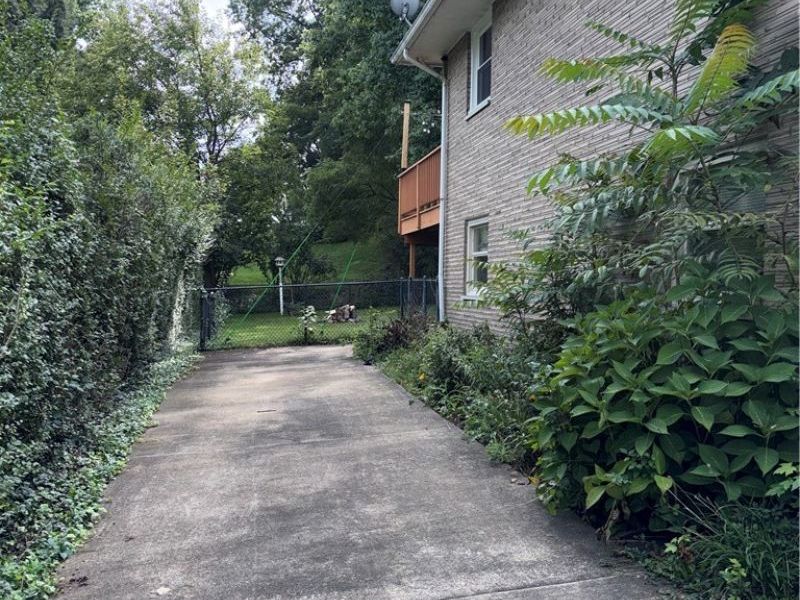 144 Everhard Road SW, North Canton, OH 44709 Photo 32