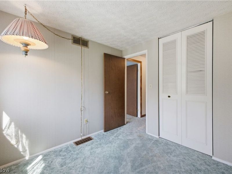 1343 Northfield Drive, Mineral Ridge, OH 44440 Photo 15