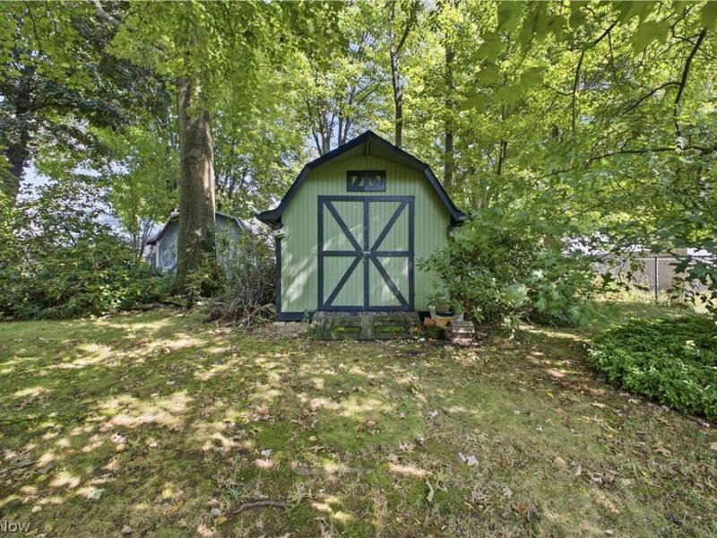 1343 Northfield Drive, Mineral Ridge, OH 44440 Photo 23