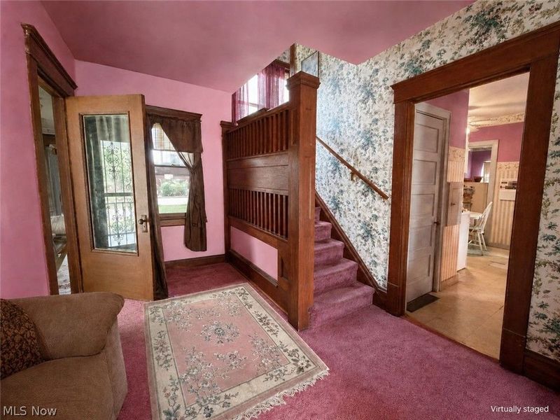 569 Edgewood Avenue, Akron, OH 44307 Photo 6