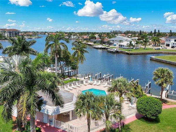 270 N Collier BLVD , Unit 404, MARCO ISLAND, FL 34145