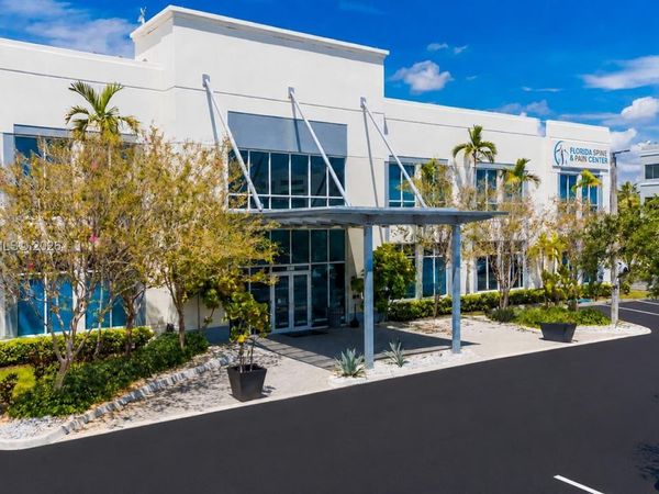 2010 NW 150th Ave , Unit 210, Pembroke Pines, FL 33028