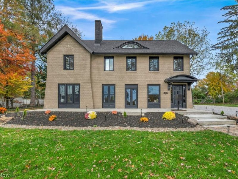 1555 W Market Street, Akron, OH 44313 Photo 3