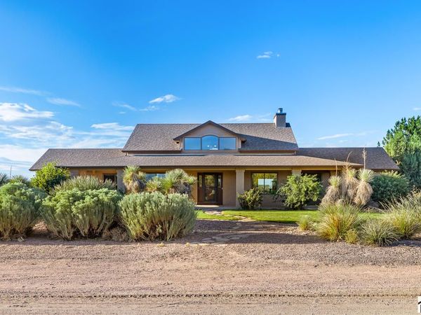 1016 W Saginaw Dr, Pueblo West, CO 81007