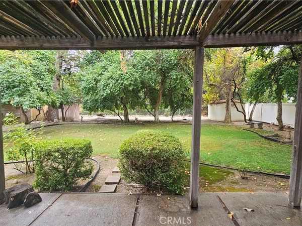 23218 8th, Newhall, CA 91321