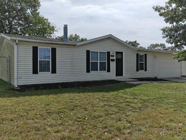 2209 Cleveland Street, Gary, IN 46404
