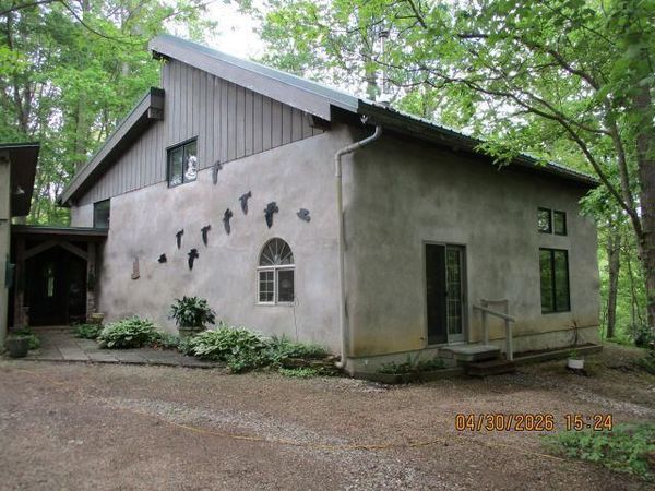 24301 Brown Road, South Bloomingville, OH 43152