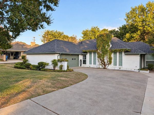 2010 S Lakeshore Drive, Rockwall, TX 75087
