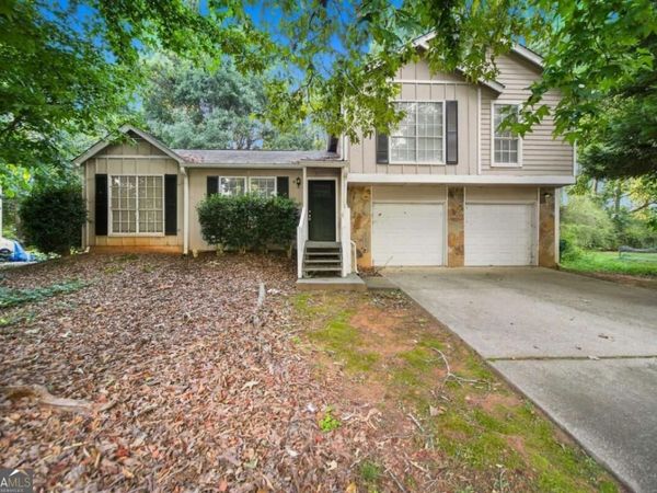 2883 Knollberry Lane, Decatur, GA 30034