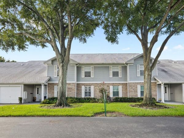 5300 DOVER VILLAGE LANE , Unit 4, ORLANDO, FL 32812