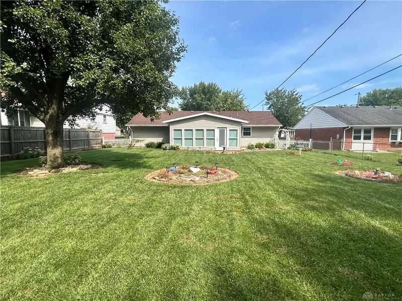 6821 Ginger Avenue, Enon Vlg, OH 45323 Photo 28