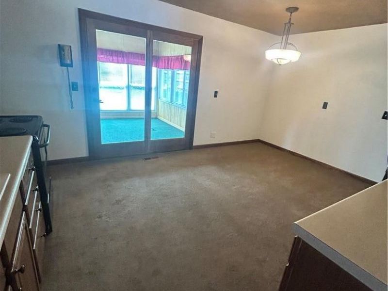 6821 Ginger Avenue, Enon Vlg, OH 45323 Photo 9