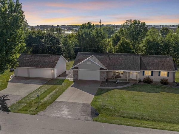 N1937 FARRELL ROAD, Kaukauna, WI 54130