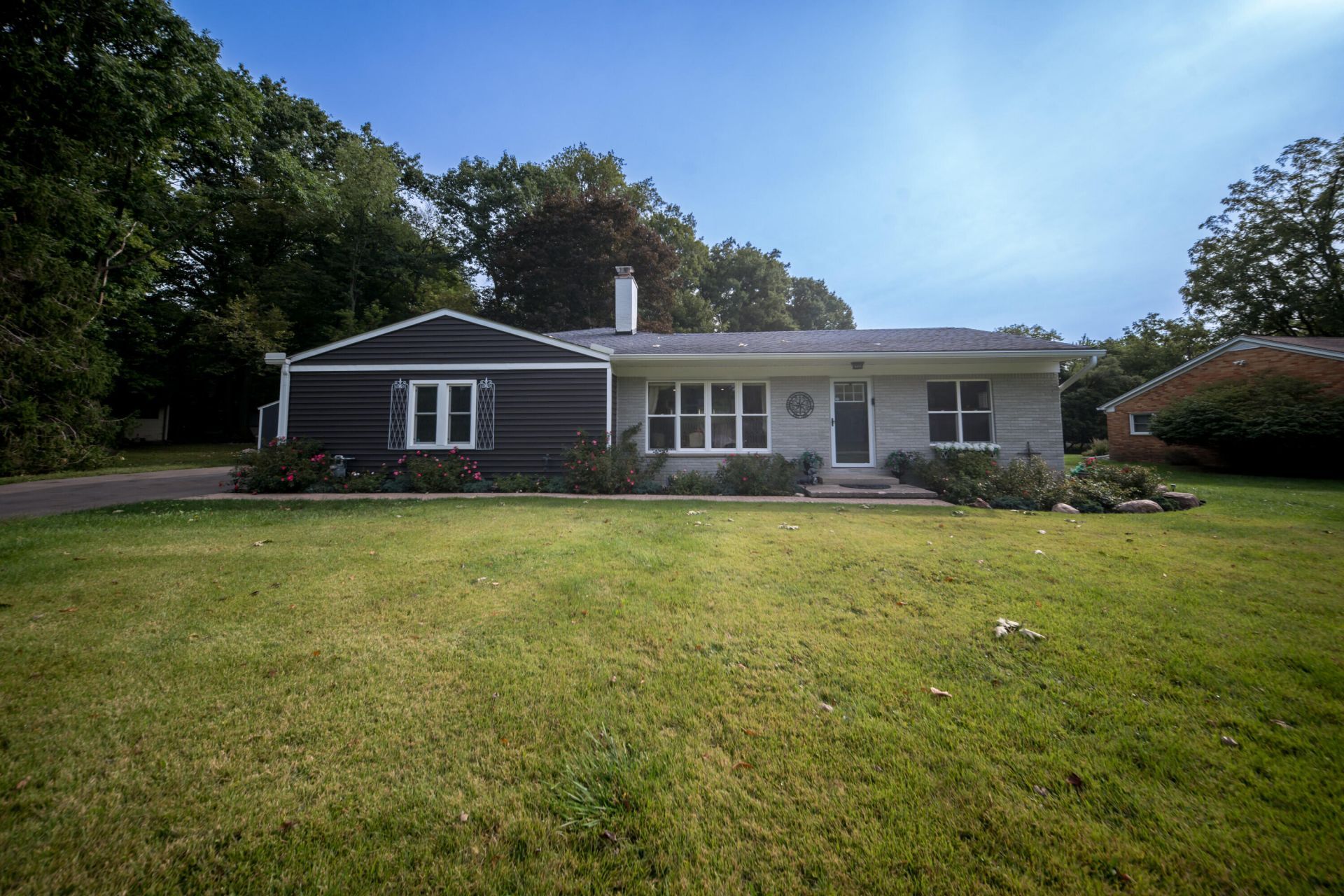 26532 Springfield Drive, Farmington Hills, MI 48334 Main Photo